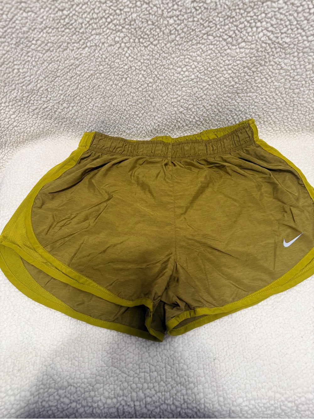 Preloved Nike green running shorts women’s Size M